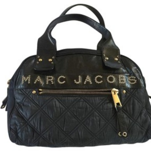 Marc Jacobs Handbags - Marc Jacobs Tufted Bag 💼